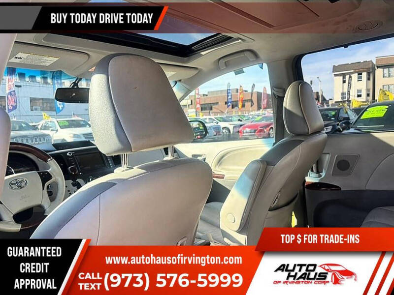 2014 Toyota Sienna