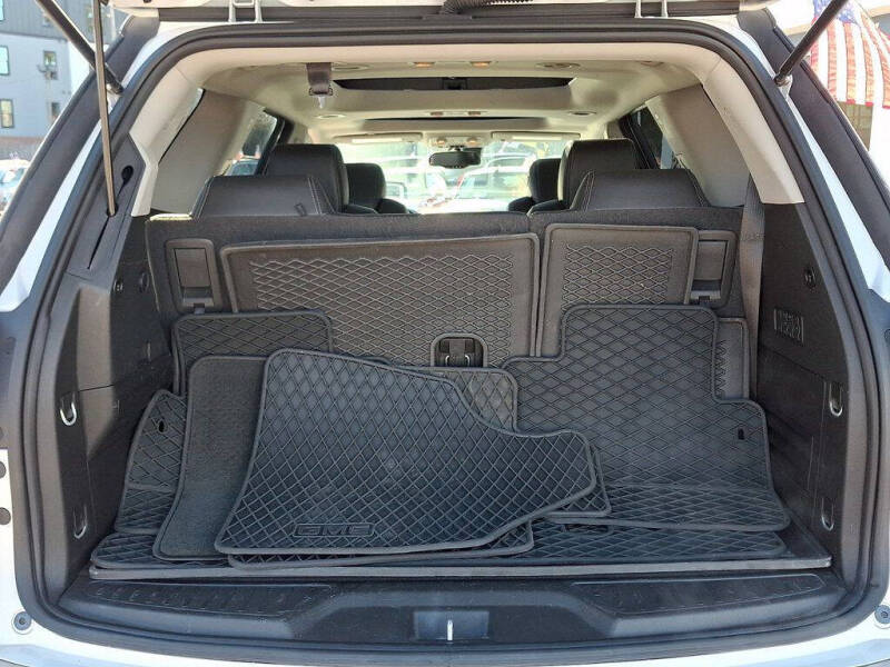 2016 GMC Acadia Denali