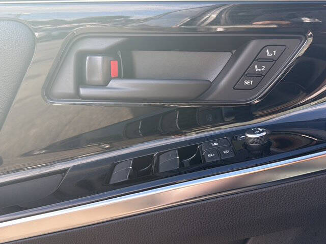 2023 Subaru Solterra Limited