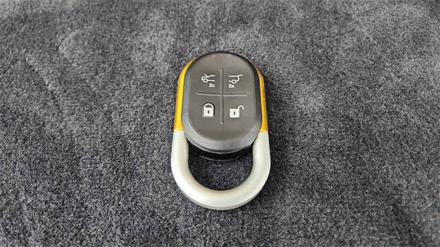 2024 Rivian R1S Launch Edition