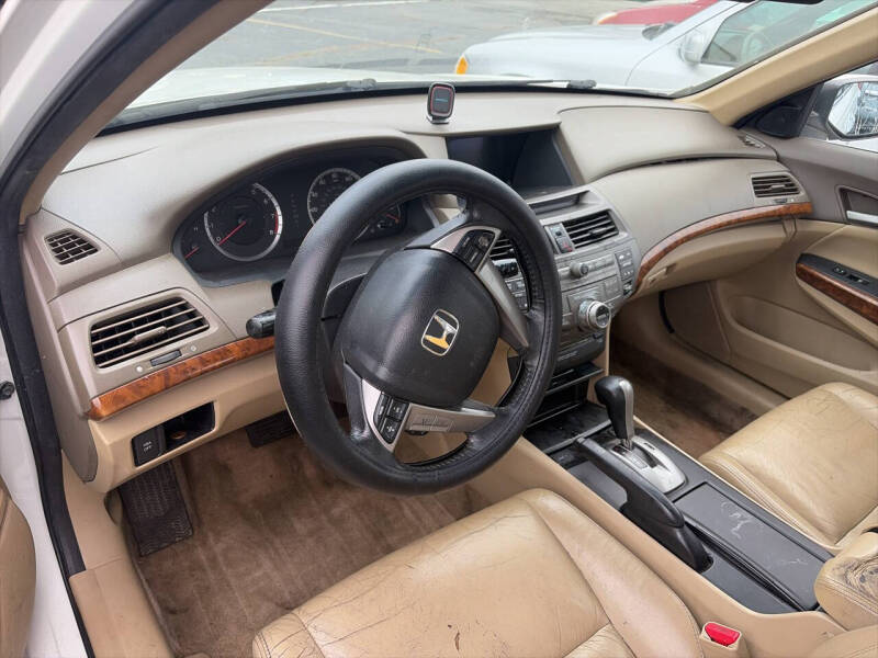 2010 Honda Accord EX-L V6 w/Navi