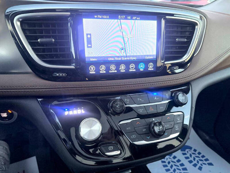 2017 Chrysler Pacifica Limited