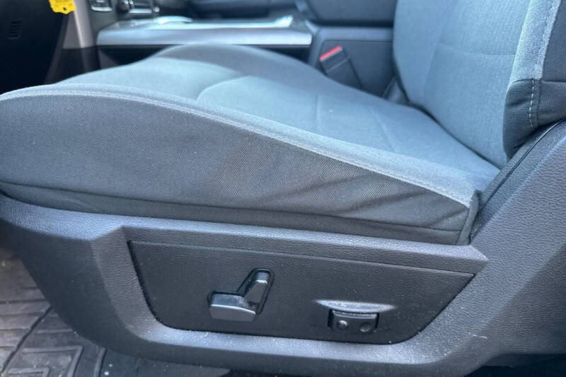 2023 RAM 1500 Classic