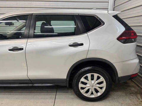 2019 Nissan Rogue S