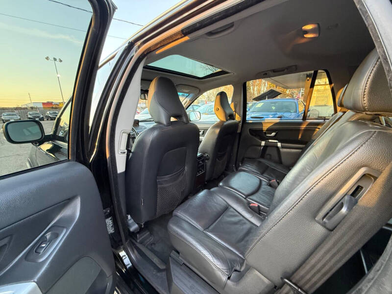 2011 Volvo XC90 3.2