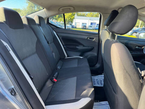 2021 Nissan Versa SV