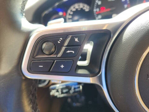 2020 Porsche Panamera