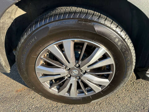 2018 Nissan Pathfinder S