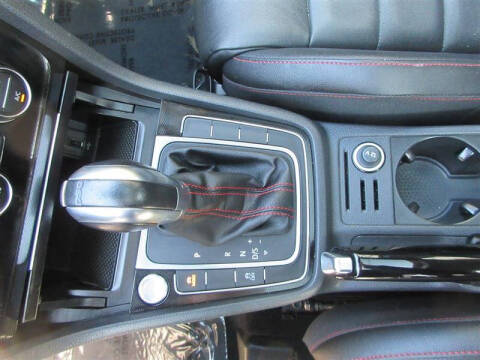 2017 Volkswagen Golf GTI Autobahn