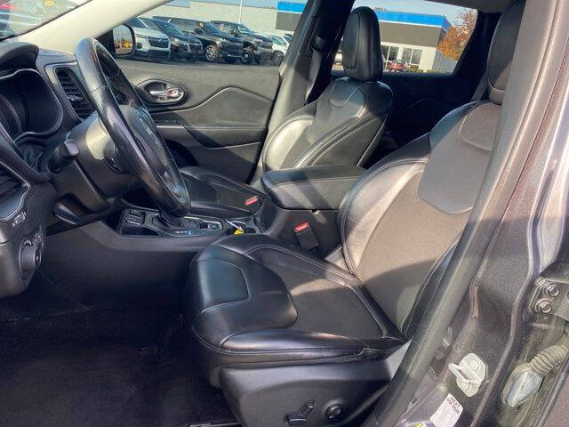 2019 Jeep Cherokee Latitude Plus