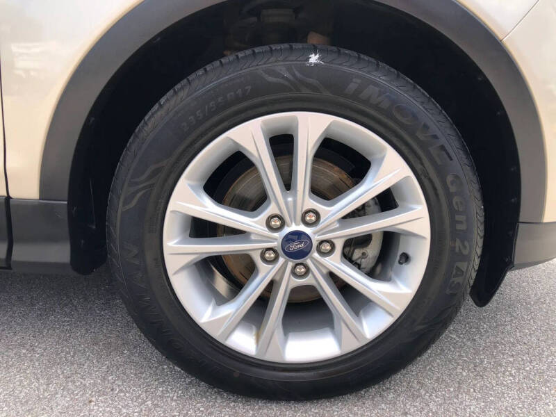 2018 Ford Escape SE