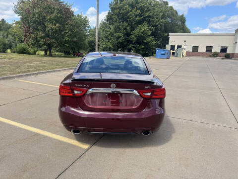 2016 Nissan Maxima 3.5 SR