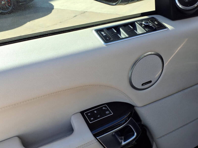 2015 Land Rover Range Rover HSE