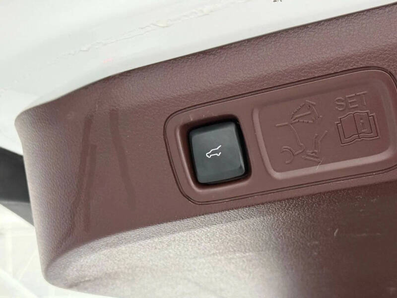 2020 Lincoln Navigator L Black Label