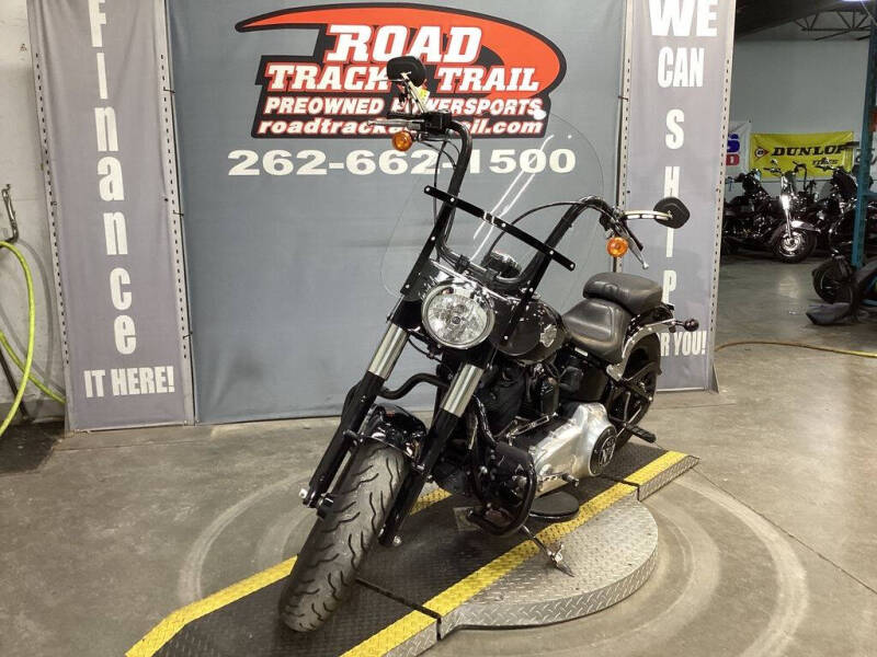 2013 Harley-Davidson® FLS - Softail® Slim™