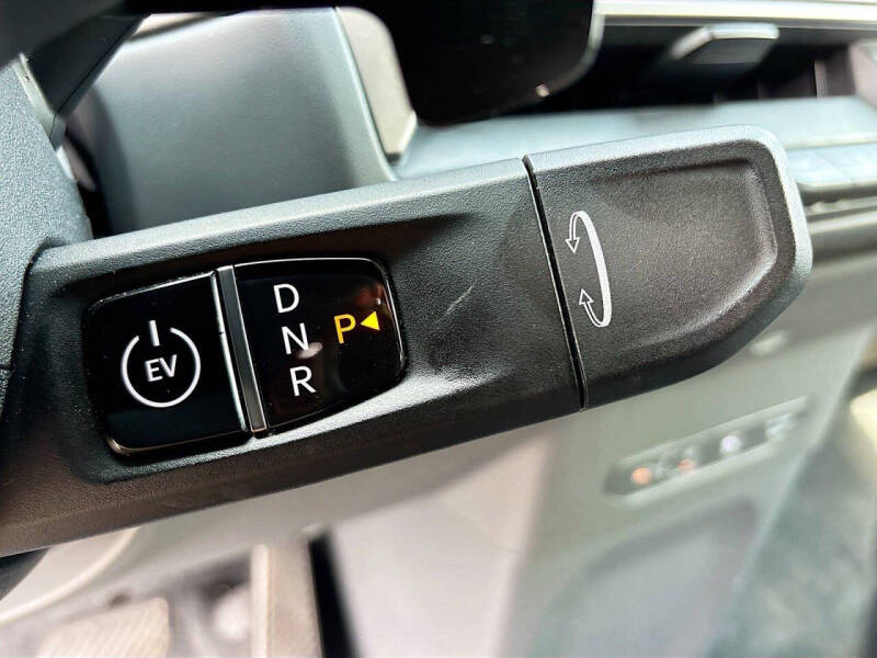 2024 Kia EV9 Light Long Range