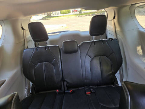 2018 Chrysler Pacifica Hybrid Limited