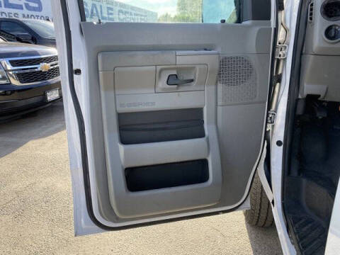 2013 Ford E-Series E-150