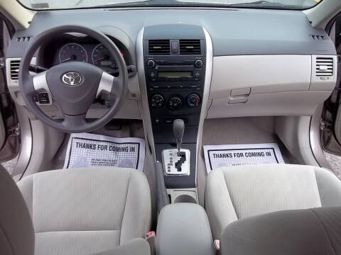 2010 Toyota Corolla LE