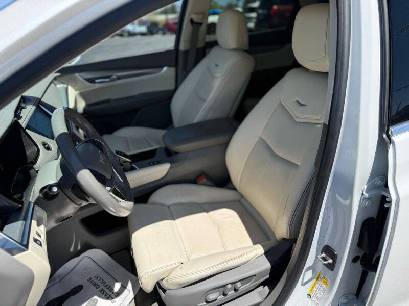 2017 Cadillac XT5 Premium Luxury