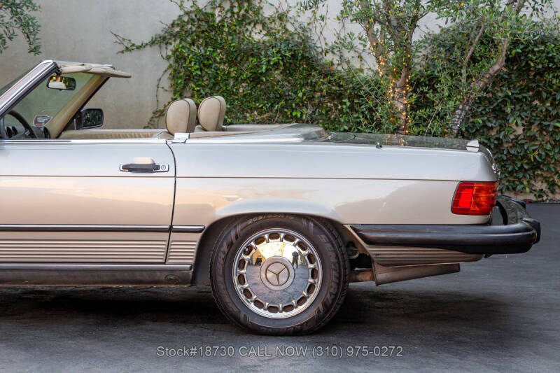1987 Mercedes-Benz 560SL