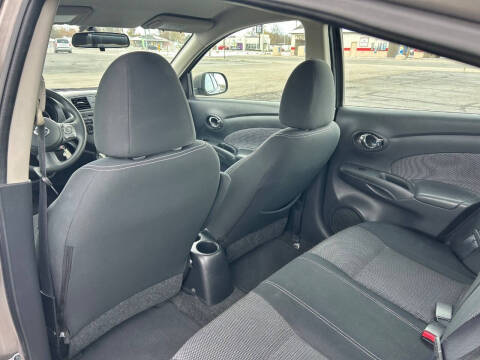 2014 Nissan Versa 1.6 S