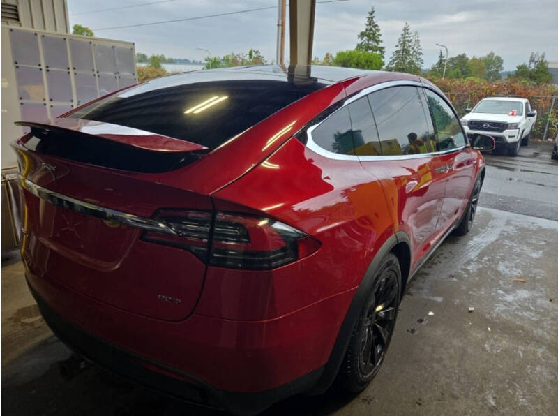 2016 Tesla Model X 90D