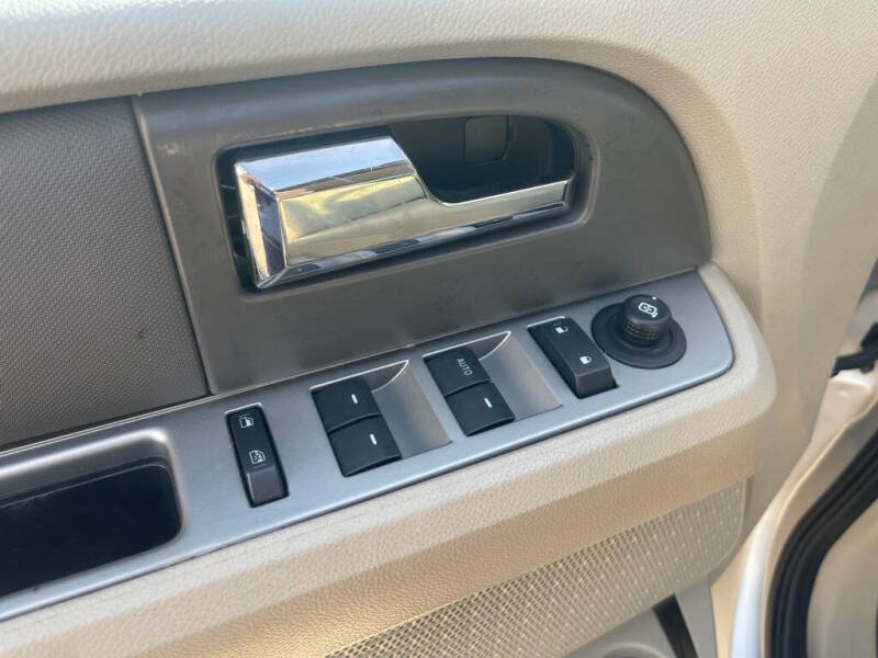 2010 Ford Expedition XLT