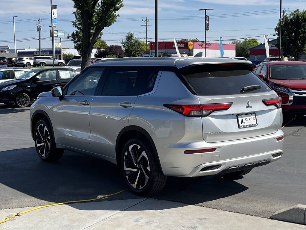 2024 Mitsubishi Outlander for sale at Axio Auto Boise in Boise, ID