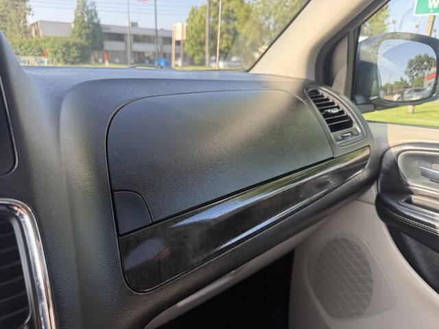 2013 Dodge Grand Caravan SXT