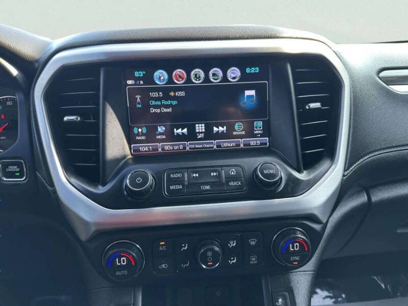 2019 GMC Acadia SLT-1