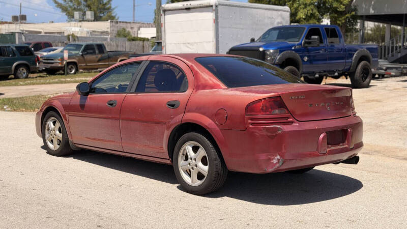 2004 Dodge Stratus SE