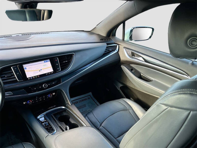 2022 Buick Enclave Premium