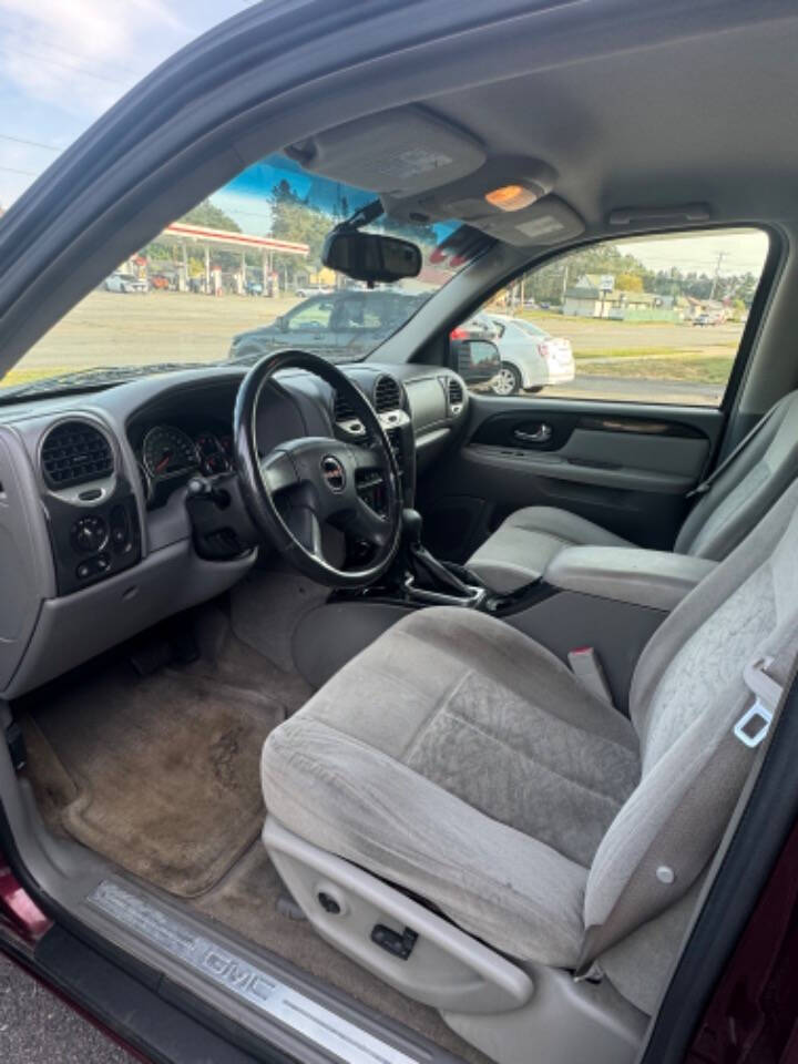 2005 GMC Envoy for sale at SIGNATURE AUTOS LLC in Weston, WI