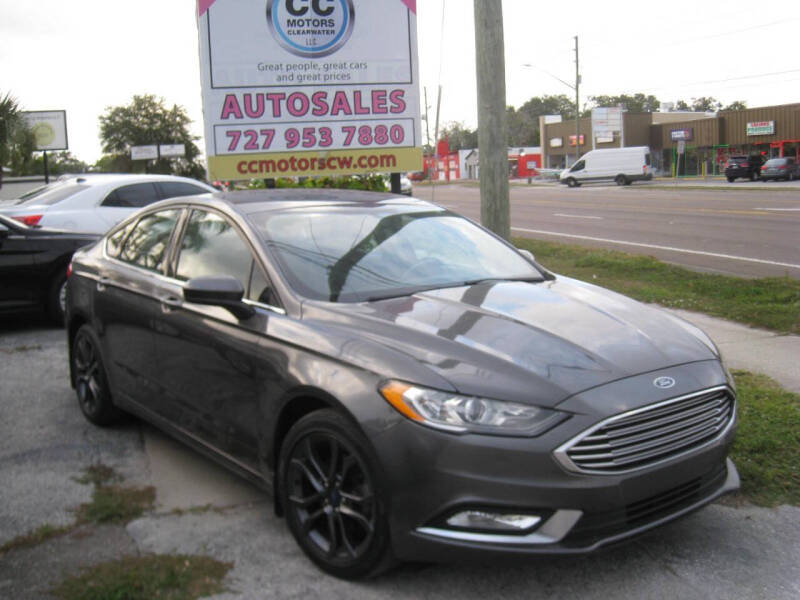 2018 Ford Fusion SE's photo