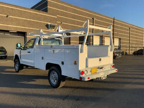 2024 Ford F-350 Super Duty XL