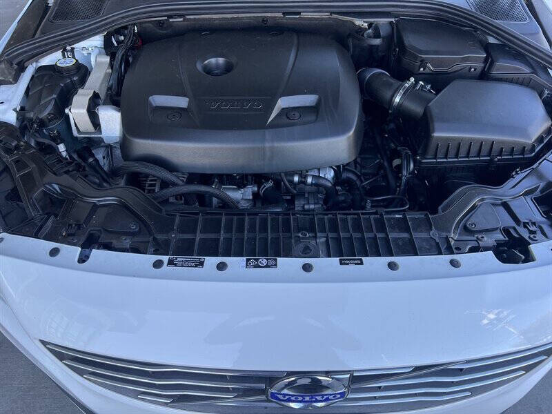 2016 Volvo V60 T5 Drive-E Premier