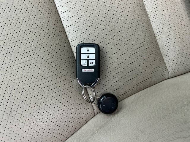 2017 Honda Accord EX-L V6 w/Navi w/Honda Sensing