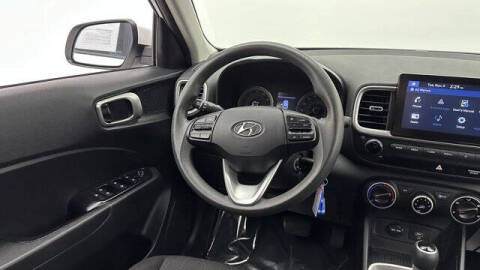 2021 Hyundai Venue SE