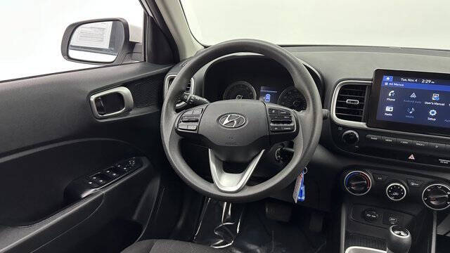 2021 Hyundai Venue SE