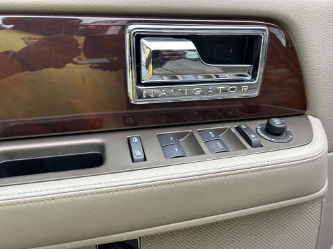 2013 Lincoln Navigator