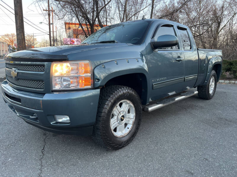 2011 Chevrolet Silverado 1500 for sale at Urbin Auto Sales in Garfield NJ