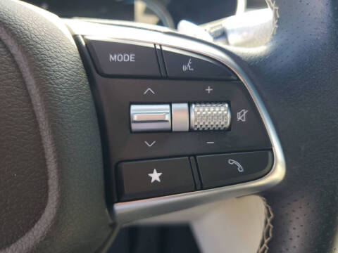 2025 Genesis G70