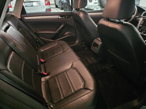 2015 Volkswagen Passat 1.8T S