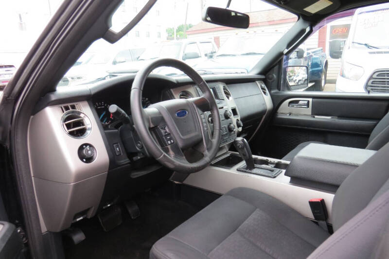 2016 Ford Expedition XLT