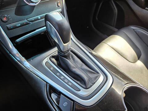 2017 Ford Edge Titanium