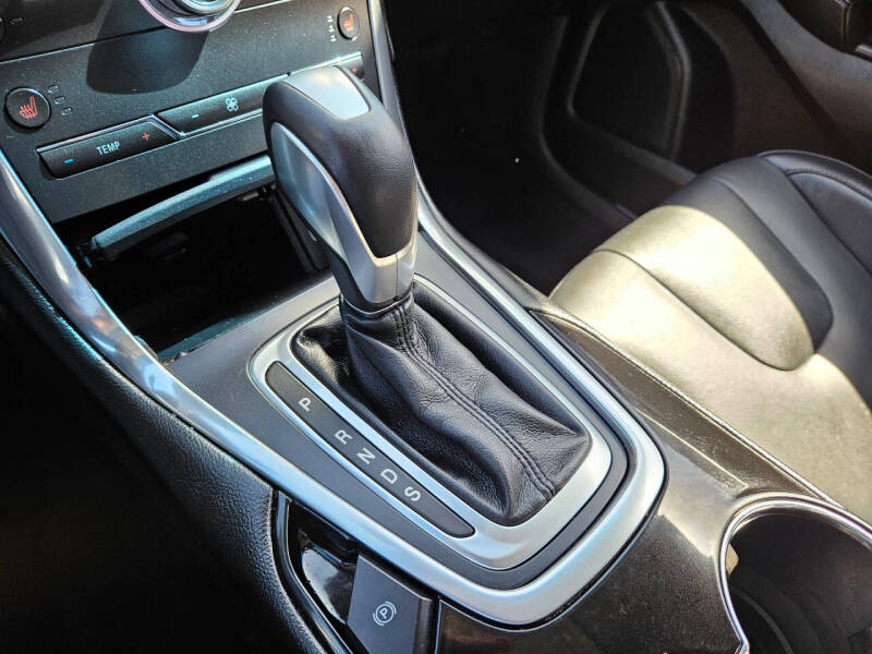 2017 Ford Edge Titanium
