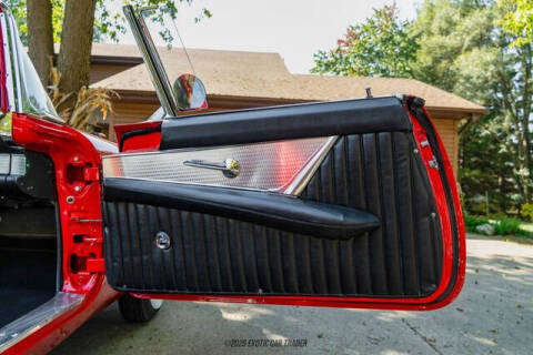 1956 Ford Thunderbird