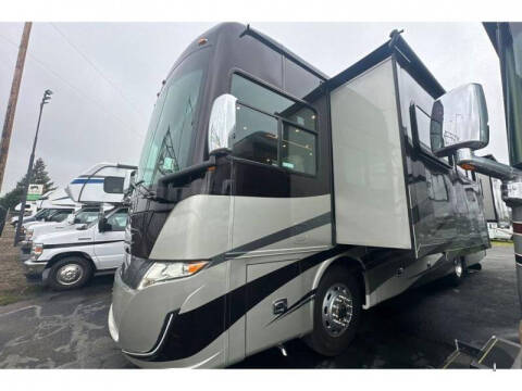 2019 Freightliner XCM Chassis