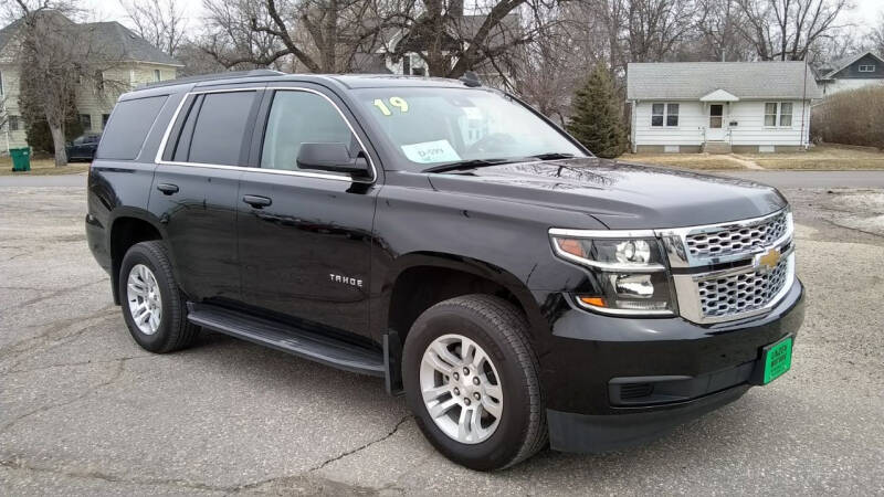 2019 Chevrolet Tahoe for sale at Unzen Motors in Milbank SD
